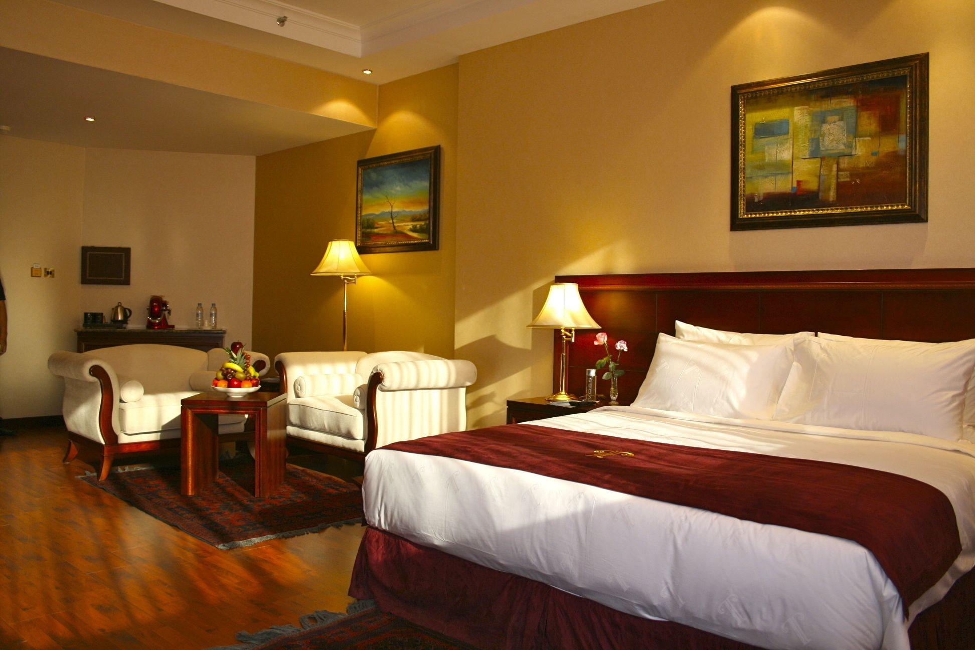 Trianon Royal Hotel Abu Dhabi Esterno foto