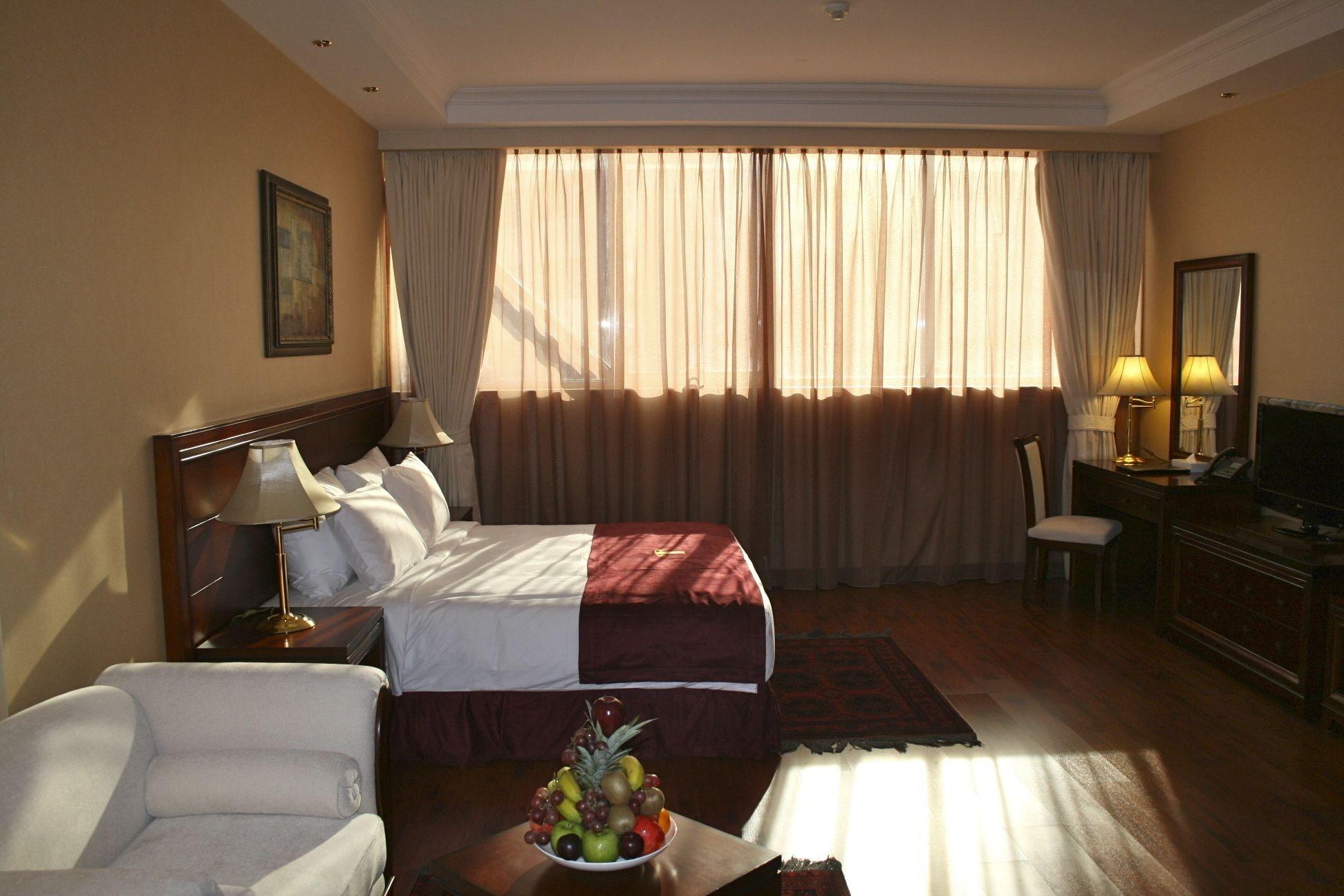 Trianon Royal Hotel Abu Dhabi Esterno foto