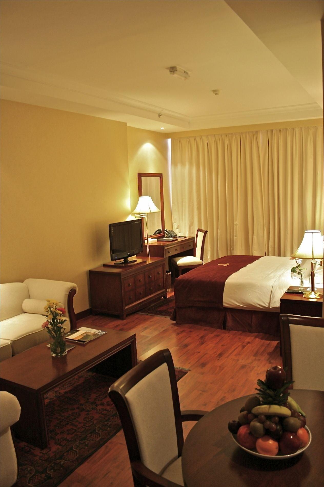Trianon Royal Hotel Abu Dhabi Esterno foto