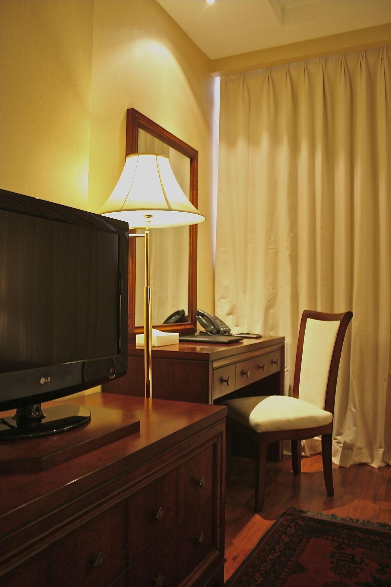 Trianon Royal Hotel Abu Dhabi Esterno foto
