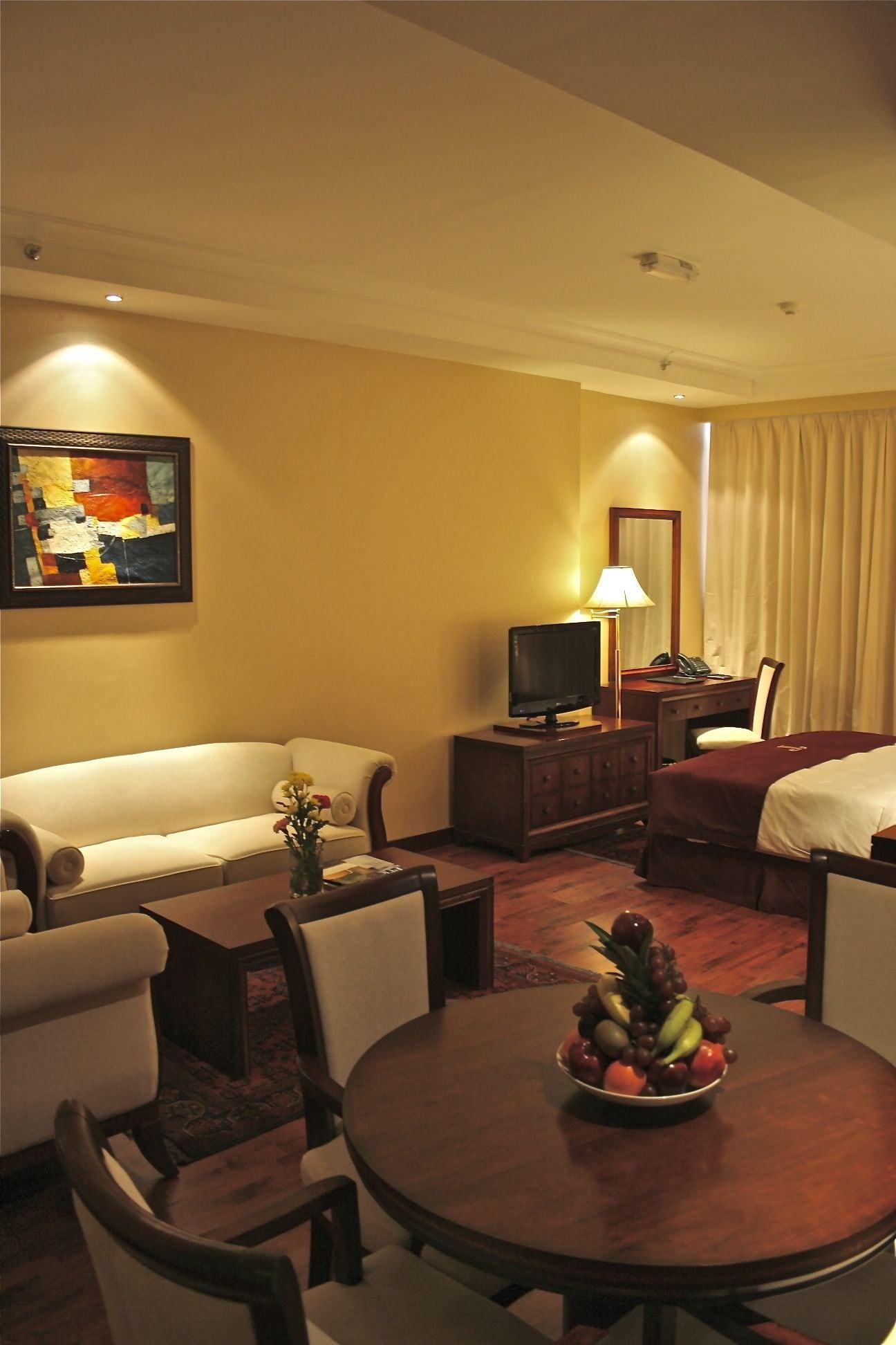 Trianon Royal Hotel Abu Dhabi Esterno foto